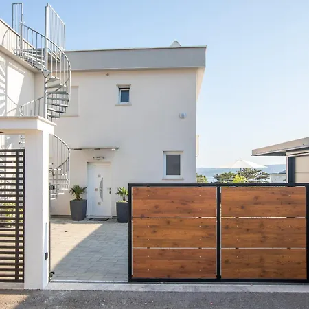 Ferienhaus Kuca Nena